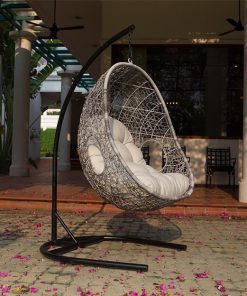 Xích đu Luton sân vườn