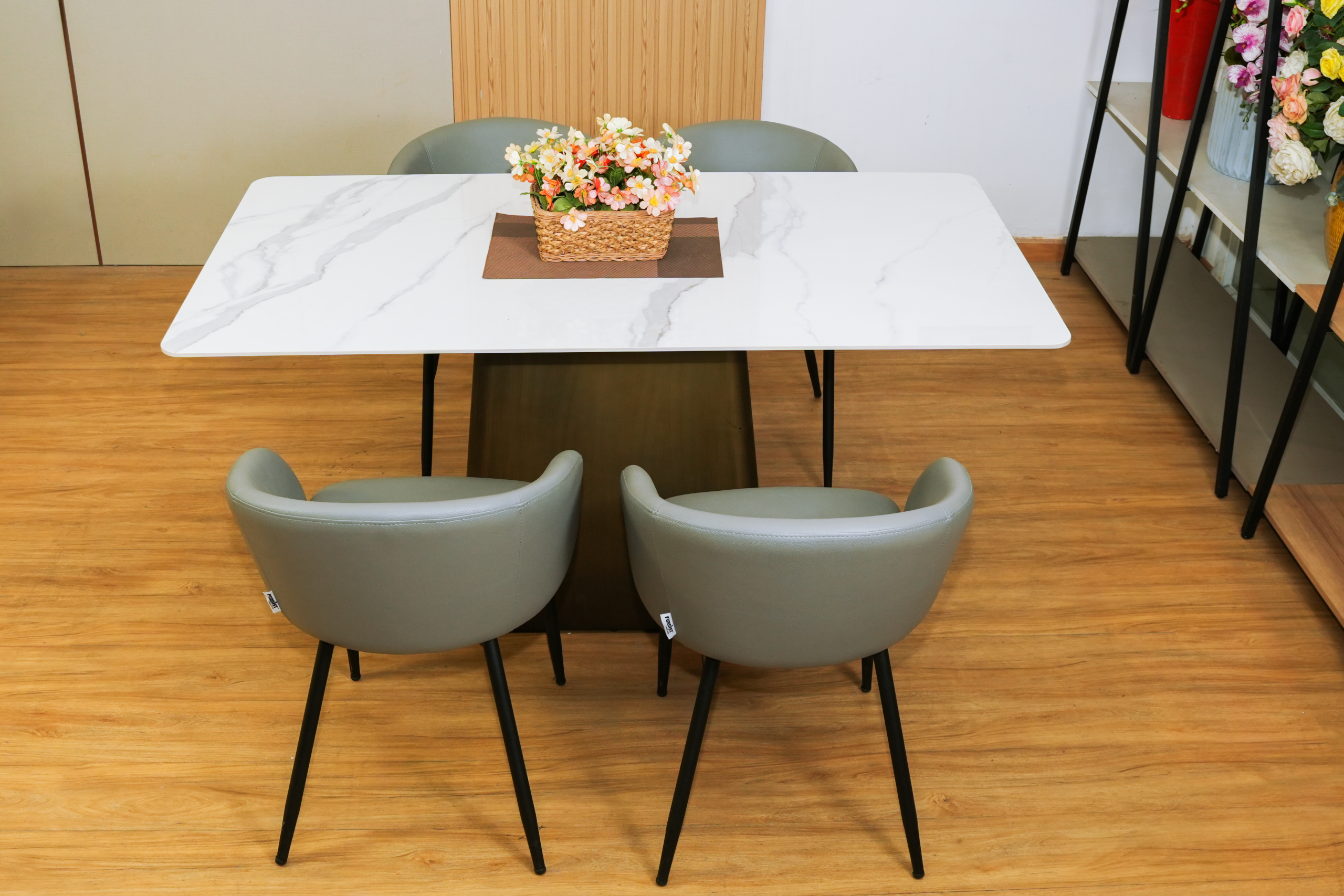 Bộ bàn ăn mặt đá 6 ghế